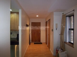 87 Gainsborough St, Unit 6 in Boston, MA - Building Photo - Building Photo