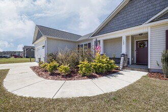 100 Stony Brk Wy in Jacksonville, NC - Building Photo - Building Photo