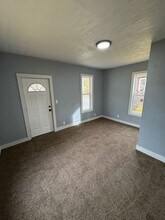 453 Tremont Ave SE in Massillon, OH - Building Photo - Building Photo