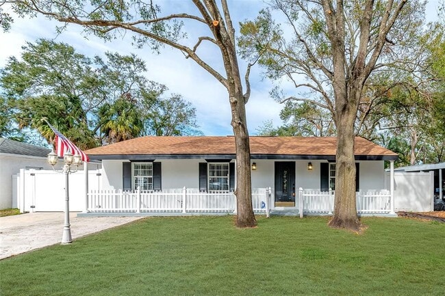 property at 4727 W Bay Vista Ave