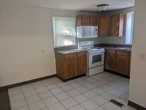 3017 E 8th St in Kansas City, MO - Building Photo - Building Photo