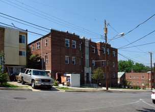 1800 28th St SE in Washington, DC - Building Photo - Building Photo