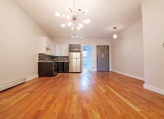979 Greene Ave, Unit 2