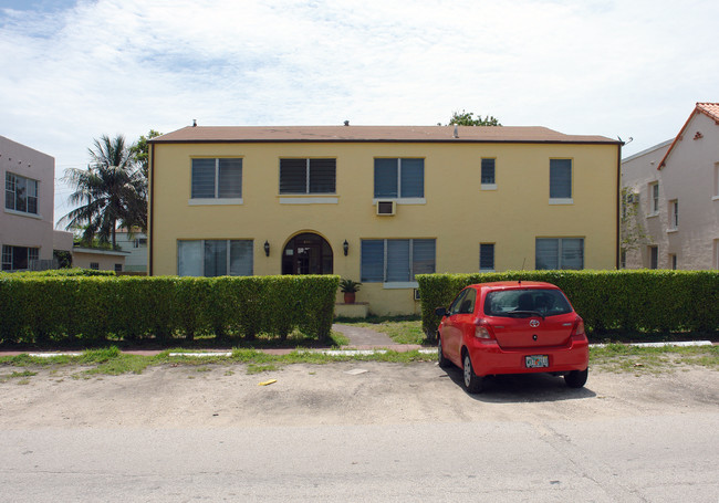 4541 Prairie Ave in Miami Beach, FL - Building Photo - Building Photo