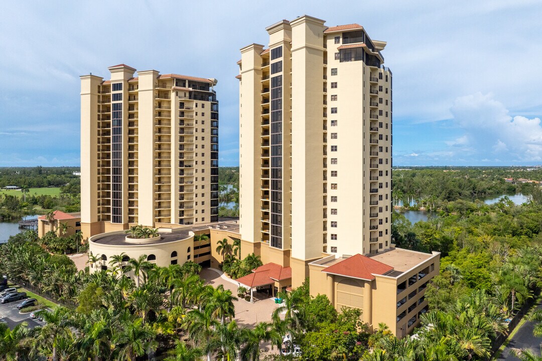 The Ashland at Lakeridge in Ft. Myers, FL - Building Photo