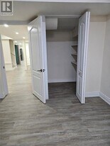 49 Dawes Rd in Brampton, ON - Building Photo