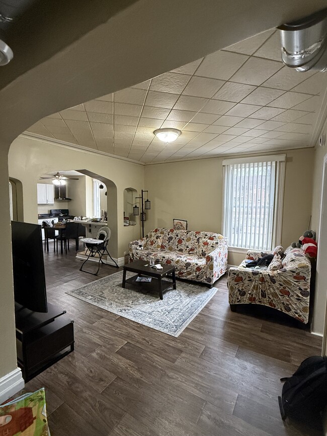 property at 289 Charles Ave