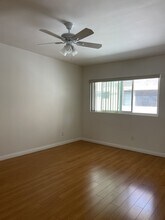 4346 Ventura Canyon Ave in Sherman Oaks, CA - Foto de edificio - Building Photo