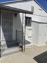 1518 S Carmelina Ave, Unit 1-2 in Los Angeles, CA - Building Photo - Building Photo