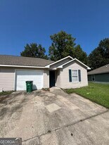 120 Sapelo Dr in St. Marys, GA - Building Photo