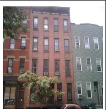 144-146 Wythe Ave in Brooklyn, NY - Building Photo - Building Photo