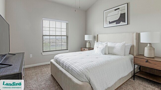 2745 Westpointe Dr, Unit 14307 in New Braunfels, TX - Foto de edificio - Building Photo