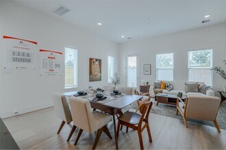 864 Paul Quinn St in Houston, TX - Building Photo - Building Photo