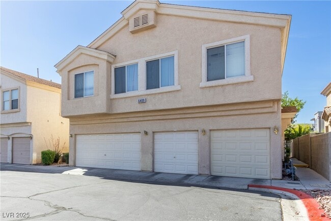 6409 Stone Dry Ave in Henderson, NV - Building Photo - Building Photo