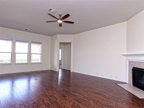 133 Rain Lily Cir in Austin, TX - Building Photo - Building Photo