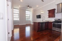 Umbrella Building photo'