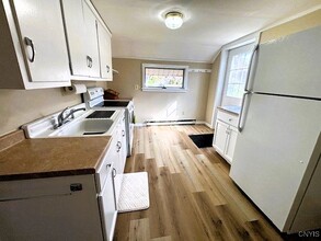 7856 Brimfield St in Clinton, NY - Building Photo - Building Photo