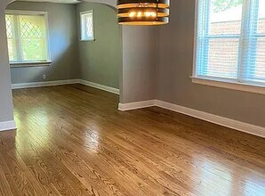 7130 Amherst Ave in University City, MO - Building Photo - Building Photo