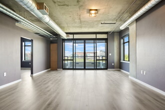 1401 Wewatta St in Denver, CO - Building Photo - Building Photo