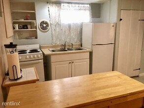 1226 Circle Dr in Arbutus, MD - Building Photo - Building Photo