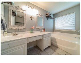 9101 Gristmill Ct in Fort Worth, TX - Building Photo - Building Photo