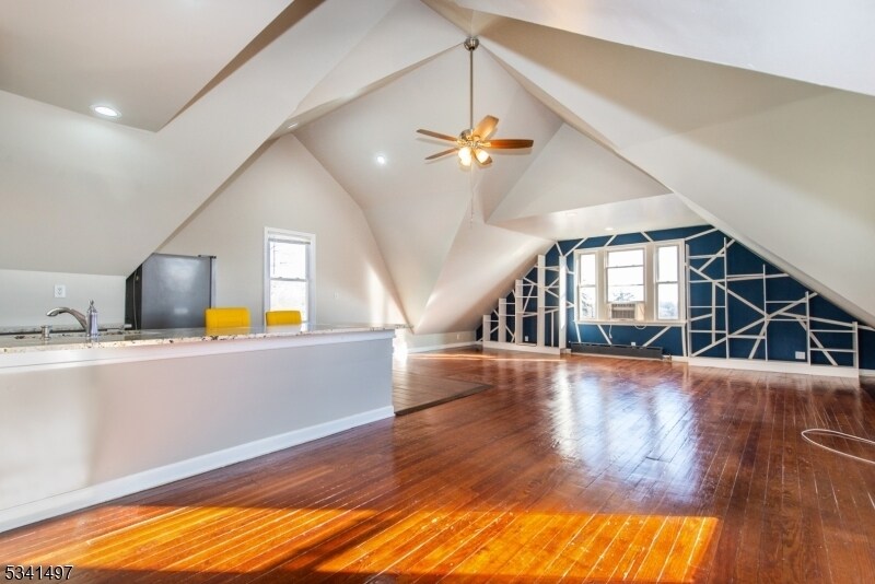 50 Pasadena Pl-Unit -2U in Hawthorne, NJ - Building Photo