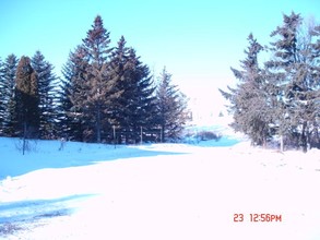 9 Stewart St in Berthold, ND - Building Photo - Building Photo