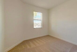 15519 Sunny Day Dr in Bradenton, FL - Building Photo - Building Photo