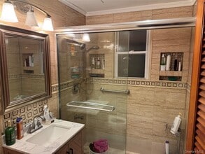 8315 Little Neck Pkwy in Queens, NY - Building Photo - Building Photo