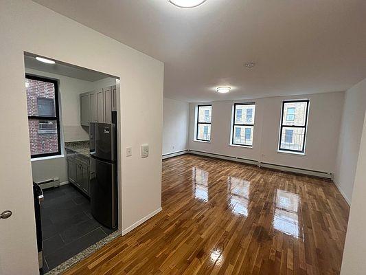 property at 6 E 167th St