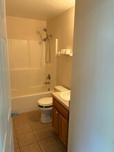 6081 E Quitman St in Bay St. Louis, MS - Building Photo - Building Photo