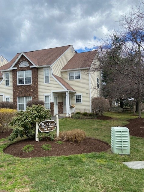 20 Janet Cir, Unit 20k in Bridgeport, CT - Building Photo