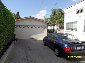 10521 S Grevillea Ave in Lennox, CA - Building Photo - Building Photo