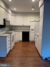 8048 Hilliard Dr in Manassas, VA - Building Photo - Building Photo