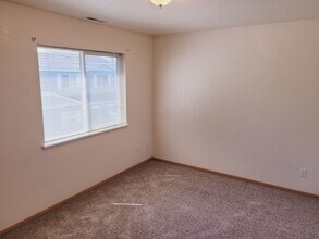 2420 Daws Dr in Bozeman, MT - Building Photo - Building Photo