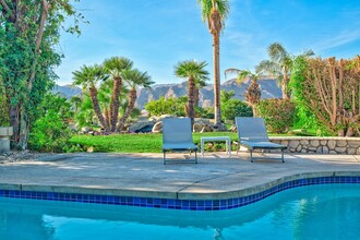 12 Sussex Ct, Unit 1202 in Rancho Mirage, CA - Building Photo - Building Photo