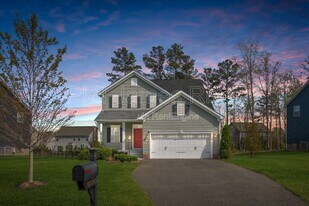 8225 Spiral Dr in Chesterfield, VA - Building Photo