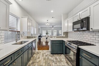 609 W 20th St in Houston, TX - Building Photo - Building Photo