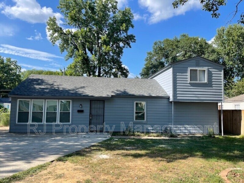 4380 Reed Ave in Memphis, TN - Building Photo
