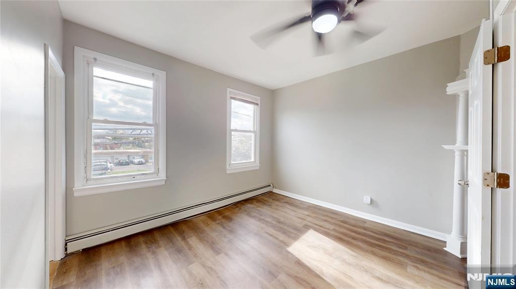 277 2nd St in Newark, NJ - Building Photo