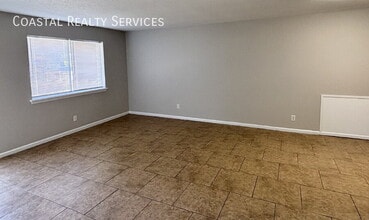 322 Pelham Rd in Fort Walton Beach, FL - Building Photo - Building Photo