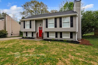 5225 Sweet Air Ln in Stone Mountain, GA - Building Photo - Building Photo