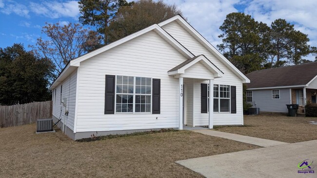 110 Chadwyck Ln in Bonaire, GA - Building Photo - Building Photo