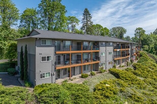 Cascade Vista in Portland, OR - Building Photo
