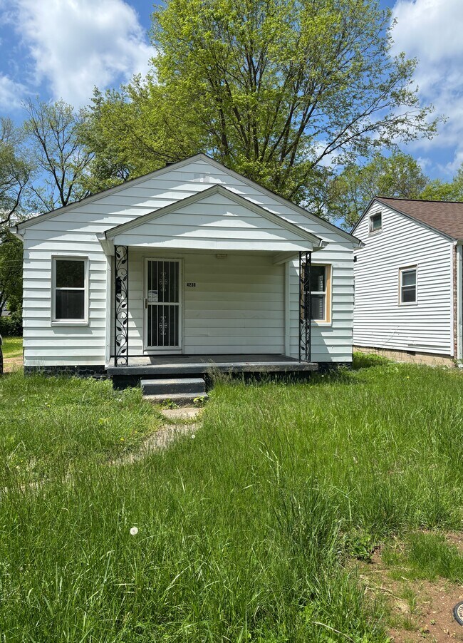 property at 4230 Norwaldo Ave