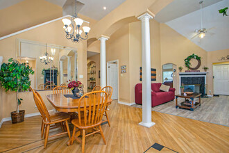 9503 Legend Isle Dr in San Antonio, TX - Building Photo - Building Photo
