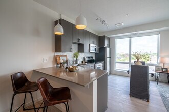 Odie Apartments in Minneapolis, MN - Building Photo - Interior Photo