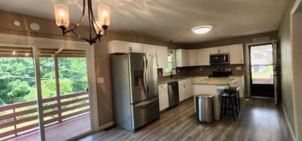 19359 Woodland Hills Rd in Abingdon, VA - Building Photo - Building Photo