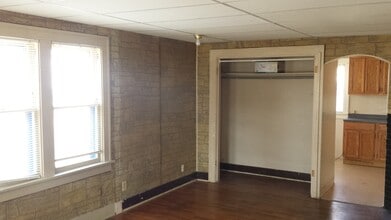 430 Frazier St in El Dorado, KS - Building Photo - Building Photo
