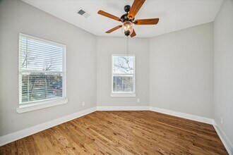 1003 E 28th St in Houston, TX - Building Photo - Building Photo